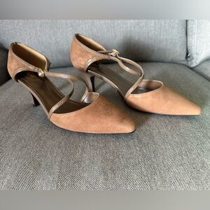 Women Shoes Taupe Suede Patent Leather East Fifth New With Defects With Box 7.5M